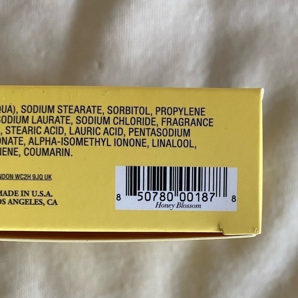 Spongelle Honey Blossom Body Wash Infused Buffer NIB - Picture 5 of 6